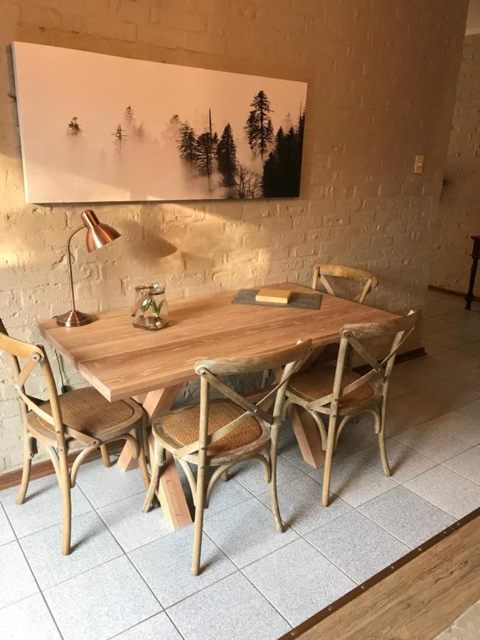Anne'S Place ポチェフストルーム エクステリア 写真